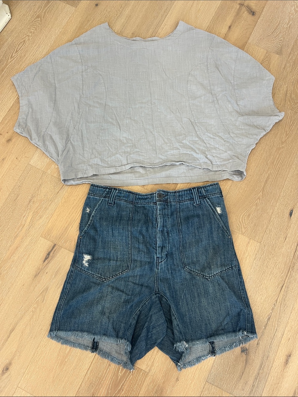 We The Free Distressed Dark Blue High-Rise Shorts and Blueish Grey Linen Top